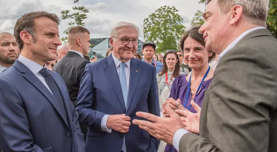 Macron et Steinmeier avec Anne Tallineau et Tobias Bütow