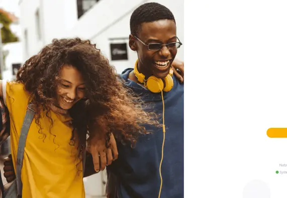 Deux jeunes participants à une rencontre