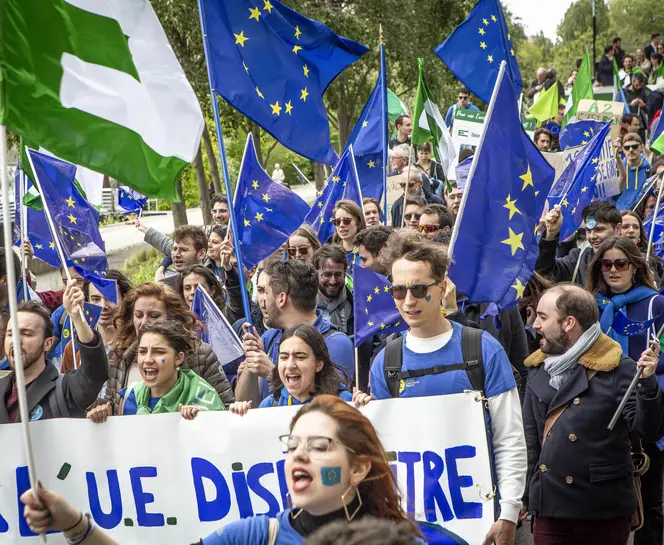 Marche pour l'Europe organisée par l'association transpartisane les Jeunes européens